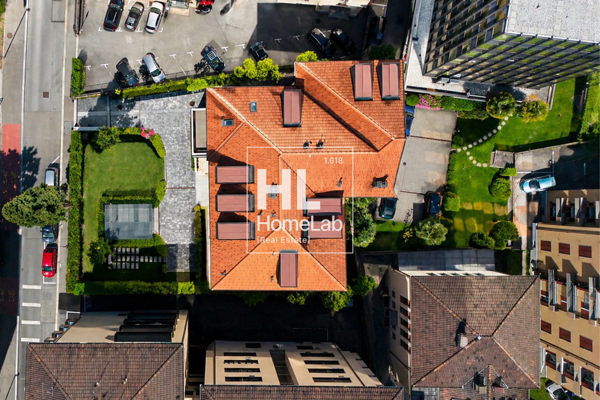 ESCLUSIVO ATTICO IN CENTRO A LUGANO