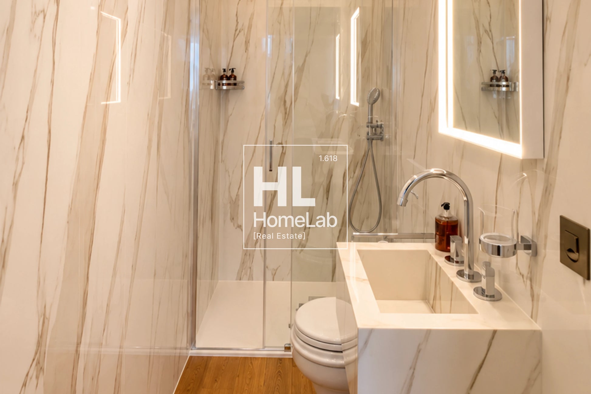 ESCLUSIVO APPARTAMENTO CON CON PISCINA E GIARDINO VISTA LAGO